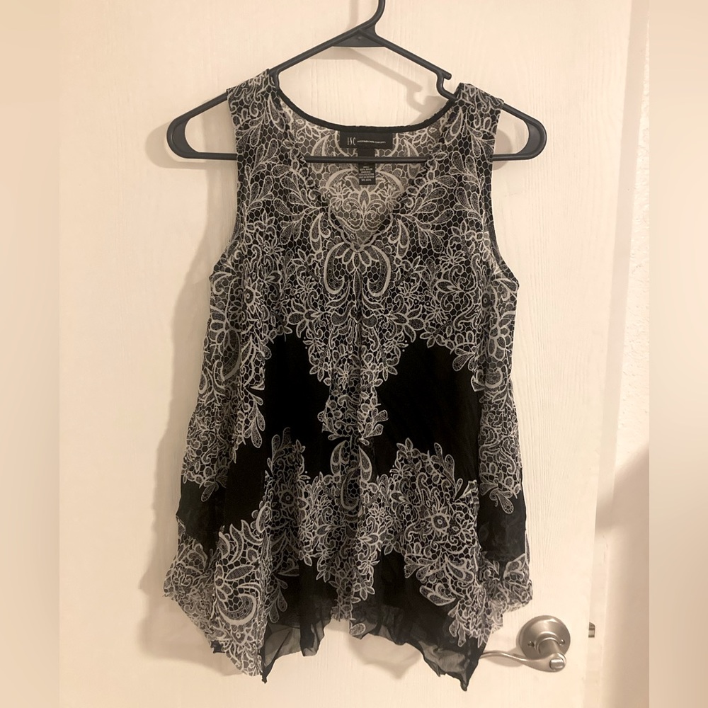 Womens INC international concepts tank w/ camisole.